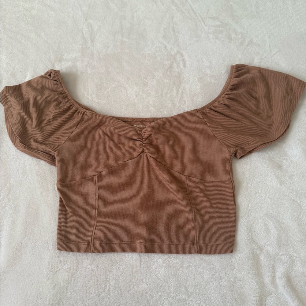 American Eagle women’s brown off the shoulder cropped blouse size small